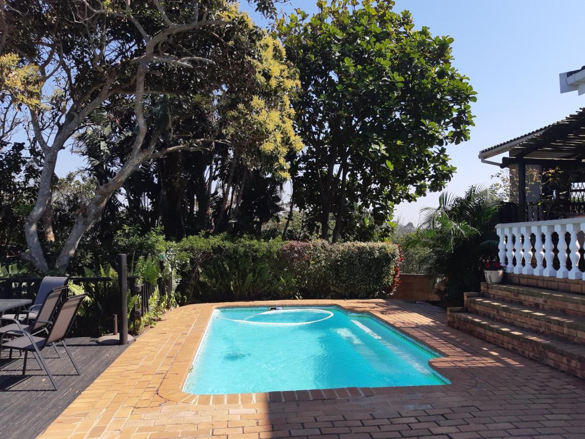 Zuider Zee Guest House Ballito Buitenkant foto
