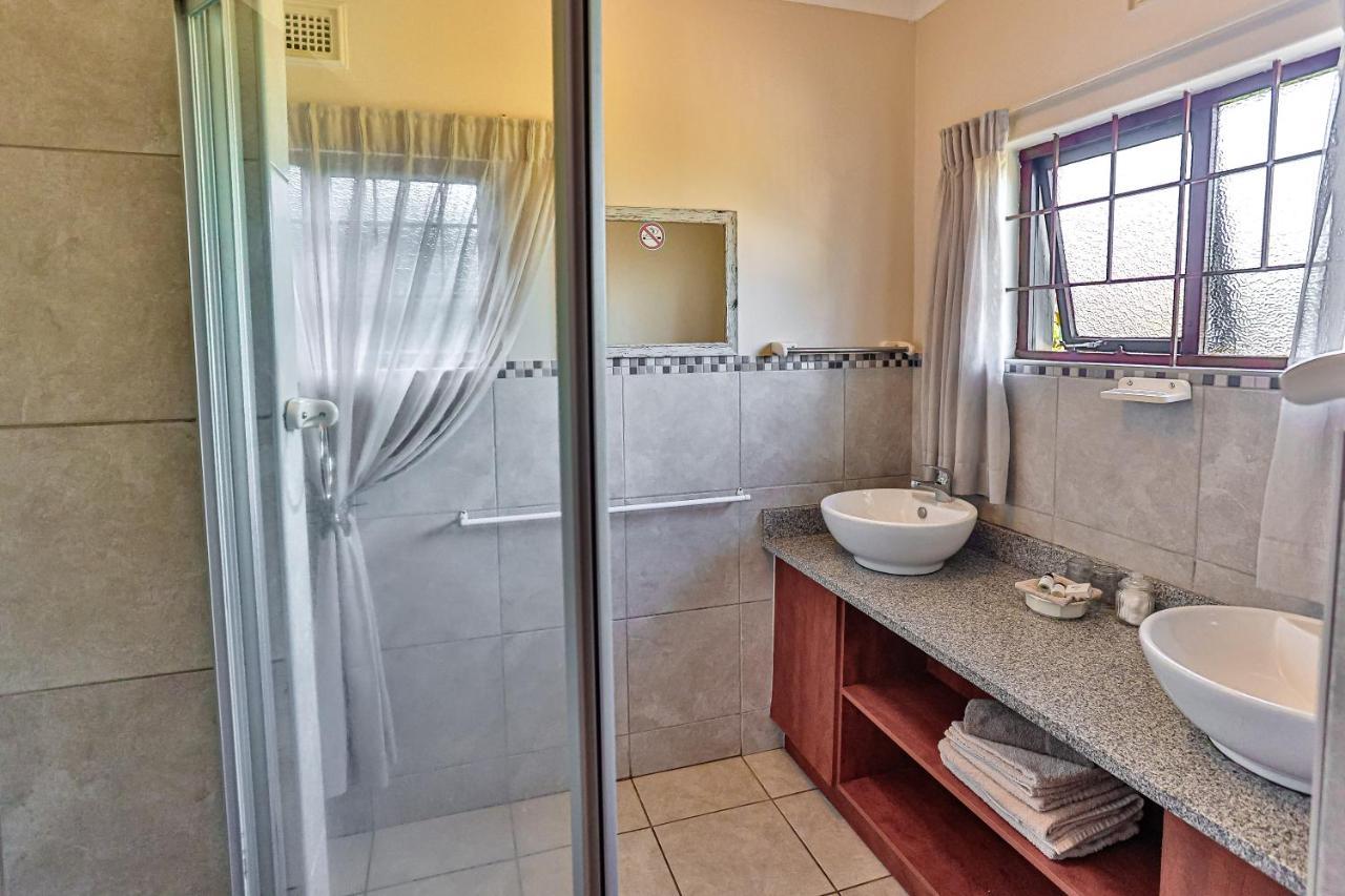 Zuider Zee Guest House Ballito Buitenkant foto