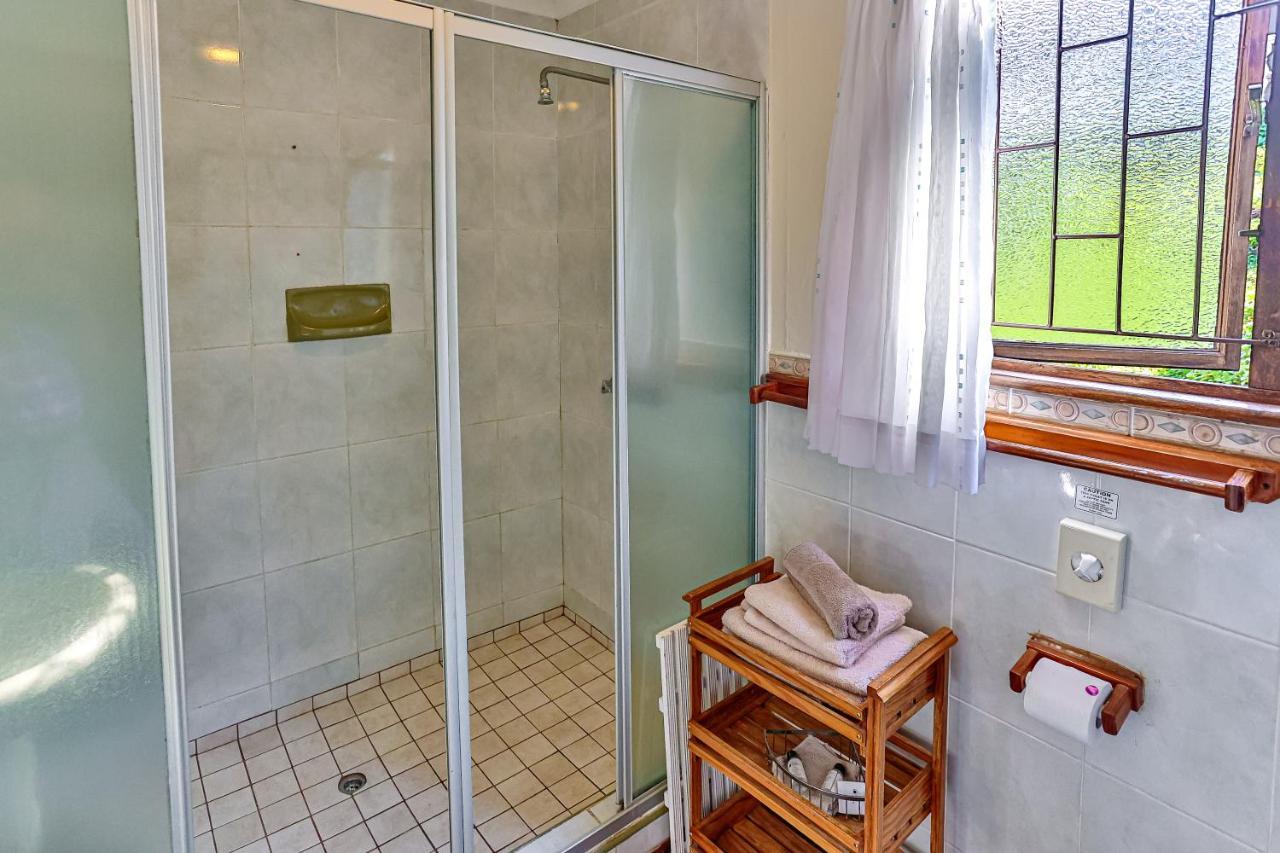 Zuider Zee Guest House Ballito Buitenkant foto
