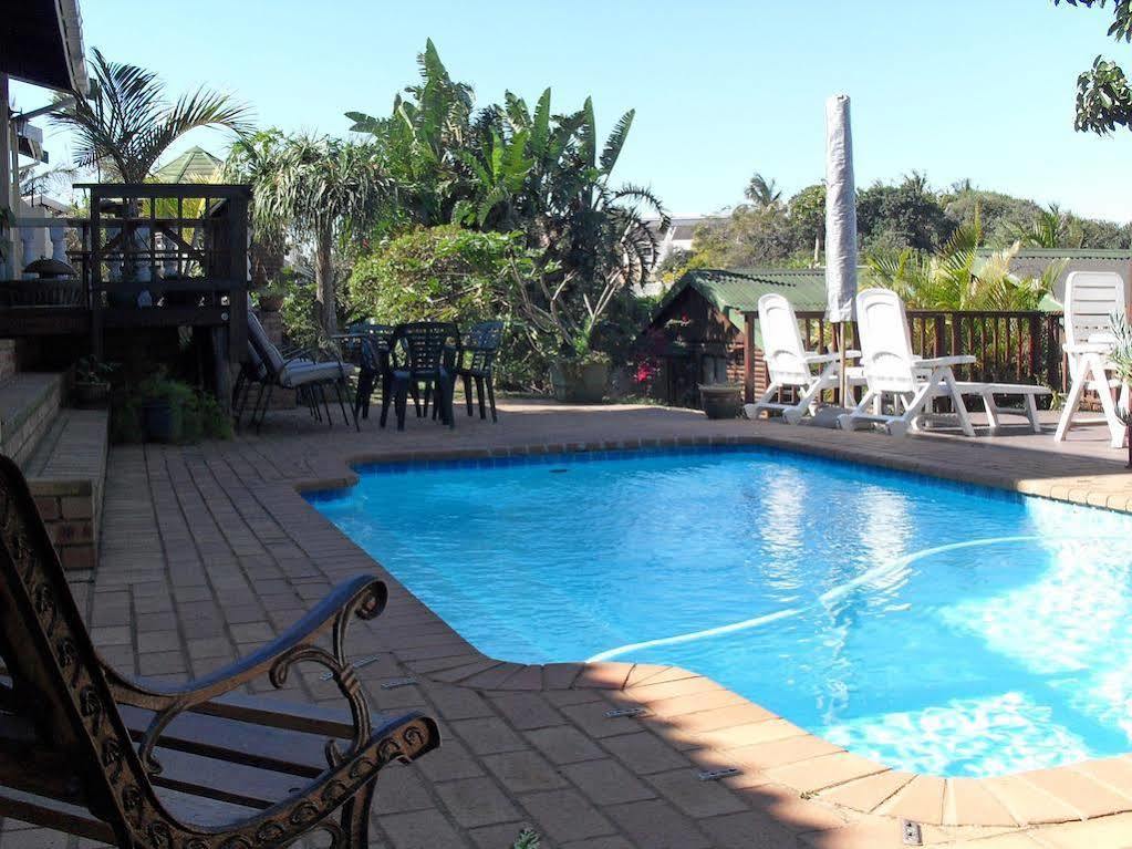 Zuider Zee Guest House Ballito Buitenkant foto